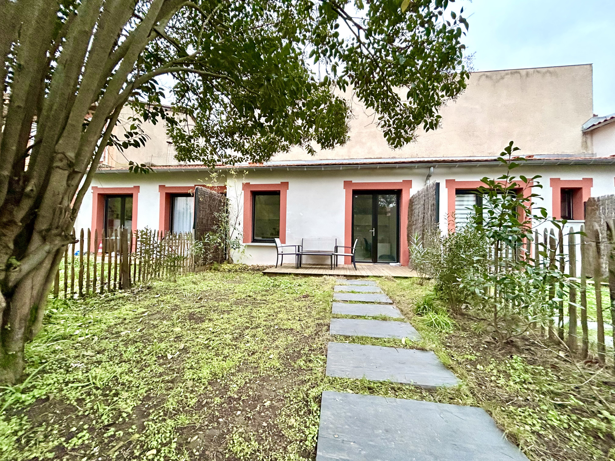 photo_6ed9c8f2f54cc8d719bdac781d60af34