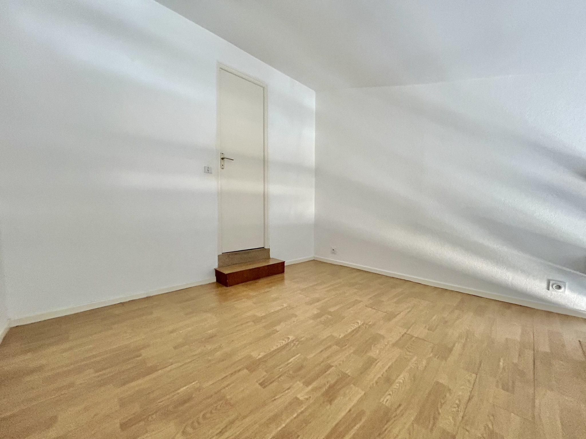 photo_f4b6c25e383a39f4239c6f5cd871822c