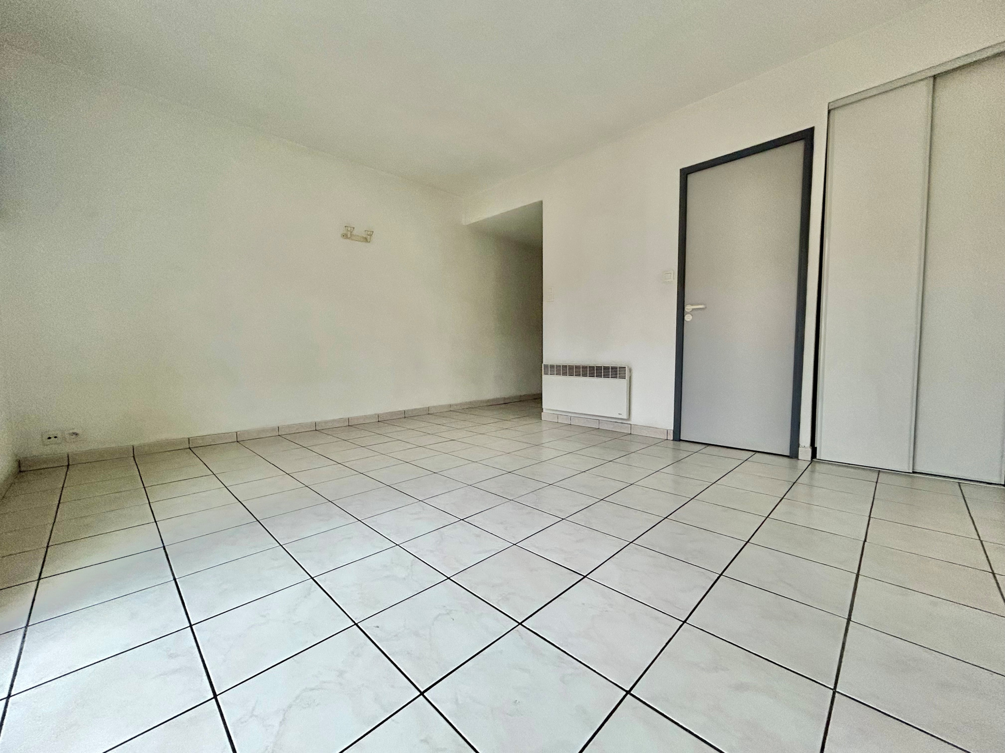 photo_bac14b554b60fe13daf8034bd6eb8787