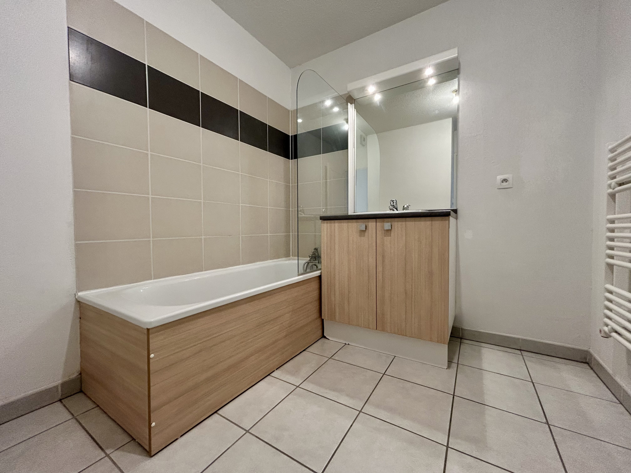 photo_fe6d77d7da8ffe7b0bfe38b3273056b5