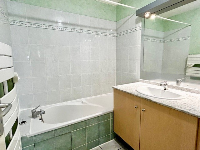 photo_24087439ad11843a6a739d44214d7edf