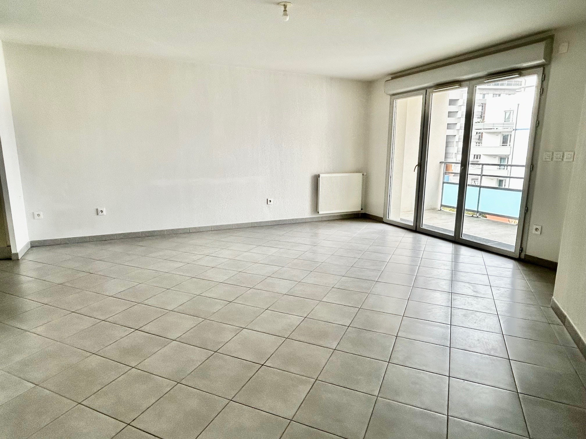 photo_71bf9c5bc8e7a8460107c0139079b884